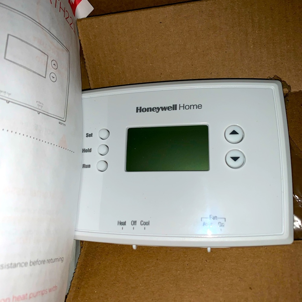 Honeywell home programmable thermostat RTH2300/RTH221 series
